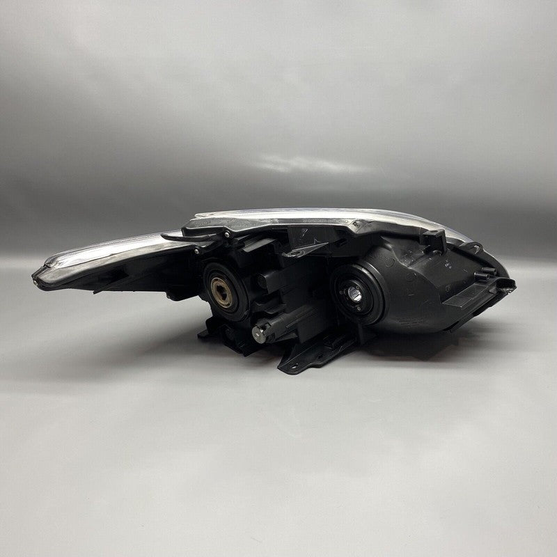 TOYOTA PRIUS HEADLIGHT LEFT DRIVER 2010 2011 HALOGEN OEM