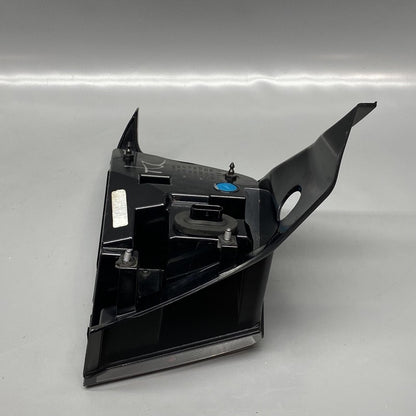 MODEL 3 TESLA MODEL 3 TAIL LIGHT RIGHT PASSENGER 2017 2018 2019 2020 OEM