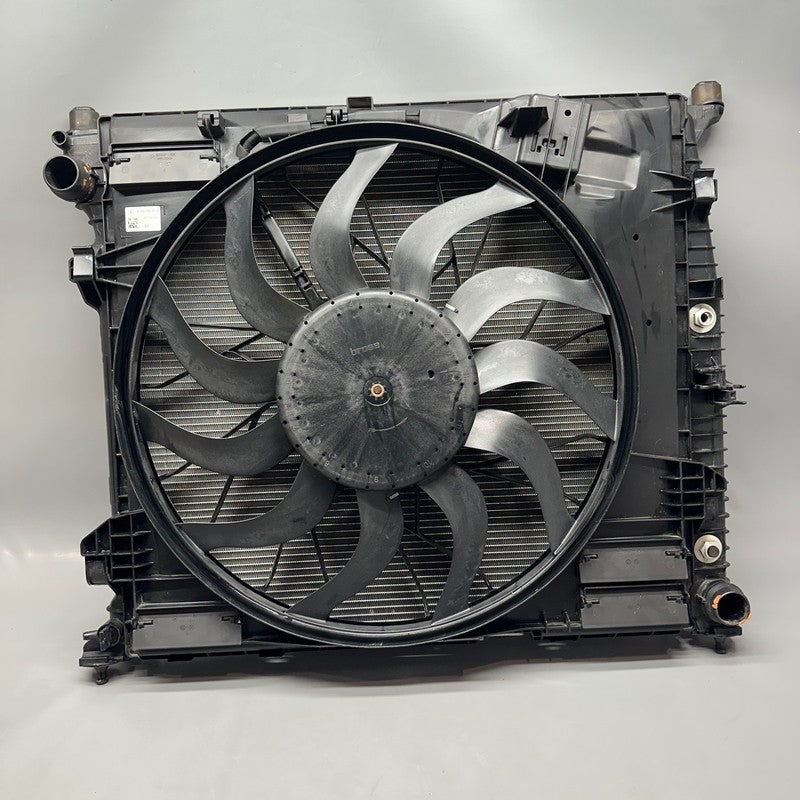 A0995000104 MERCEDES BENZ  GLE350 COOLING RADIATOR COUPE 2015 2016 2017 2018 OEM A0995000104