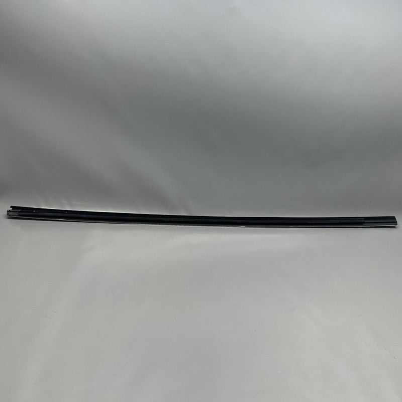 1032166-88-D TESLA MODEL X DOOR WINDOW MOLDING RIGHT FRONT 2016 17 18 19 2020 1032166-88-D