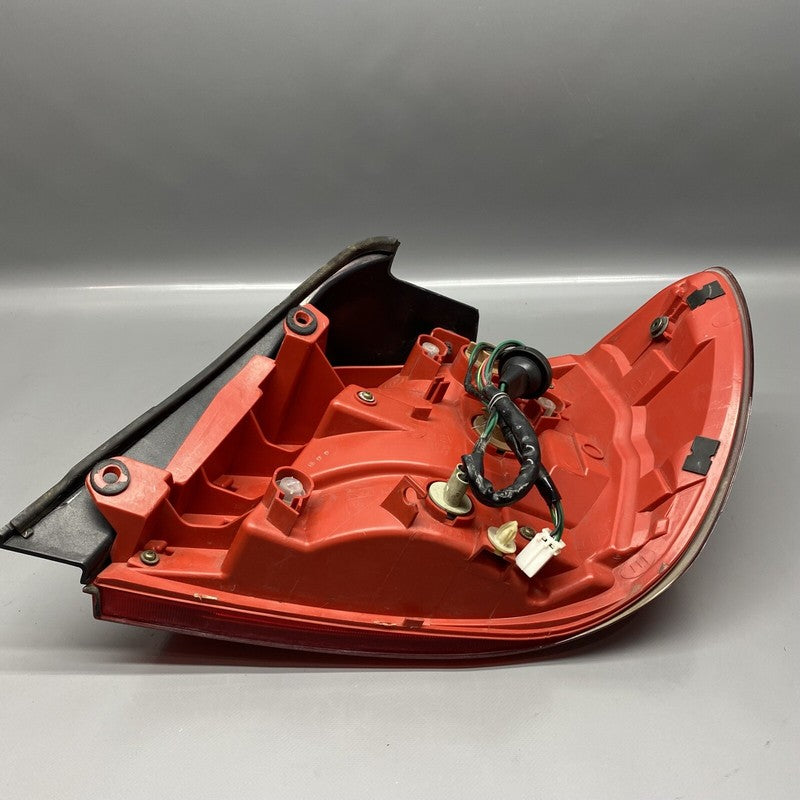 9-2X SAAB 9-2X TAIL LIGHT LEFT DRIVER 2005 2006 OEM