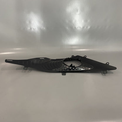 DB11 ASTON MARTIN DB11 EXHAUST TRIM MESH LEFT 2017 2018 2019 2020 OEM