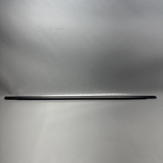 82220L1000 HYUNDAI SONATA DOOR WINDOW MOLDING RIGHT FRONT 2020 2021 2022 2023 82220L1000