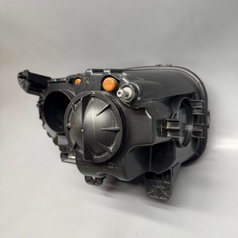 DODGE CHALLENGER HEADLIGHT RIGHT PASSENGER 2016-2019 2020 HALOGEN OEM 