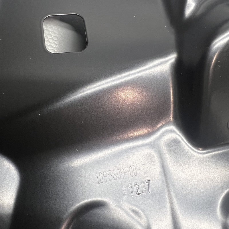 1102259-S0-A TESLA MODEL 3 REAR BUMPER BRACKET RIGHT 2017 18 19 20 21 2022 OEM 1102259-S0-A