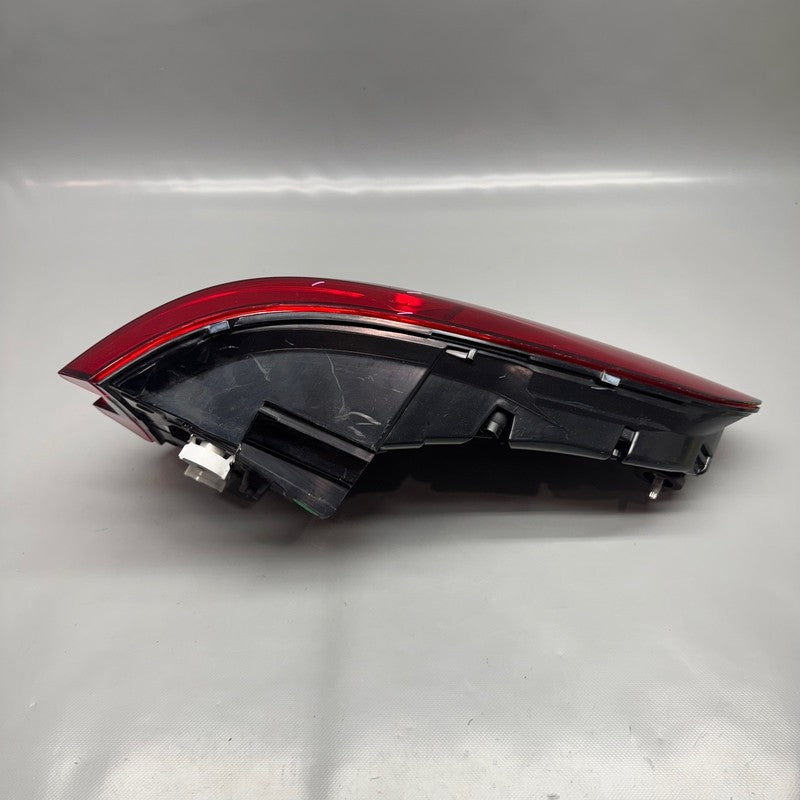 BMW X5 TAIL LIGHT LEFT DRIVER X5M 2019 2020 2021 2022 2023 OEM 3744226