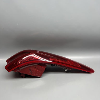 92401-D9510 KIA SPORTAGE TAIL LIGHT LEFT DRIVER 2020 2021 2022 OEM 92401-D9510
