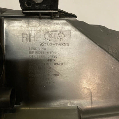 92102-1WXXX KIA RIO HEADLIGHT RIGHT SIDE 2012 2013 2014 HALOGEN SEDAN OEM 