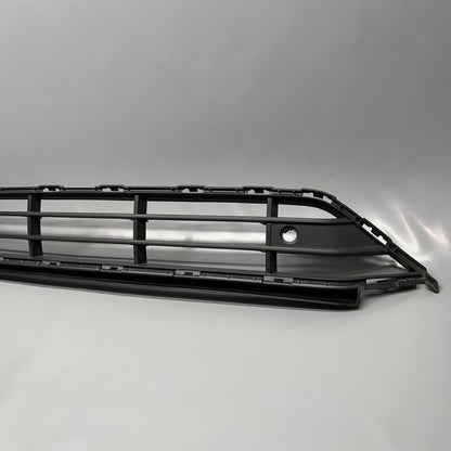 31663497 VOLVO XC90 GRILLE LOWER FRONT BUMPER  2020 2021 2022 2023 OEM 31663497