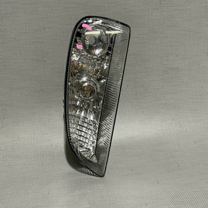 7L5941182 PORSCHE CAYENNE TURN SIGNAL RIGHT SIDE 7L5941182 OEM 2008 2009 2010 LED