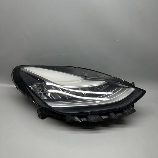 1077372-00-K TESLA MODEL 3,Y HEADLIGHT RIGHT SIDE LED 2017 18 19 20 21 22 2023 1077372-00-K