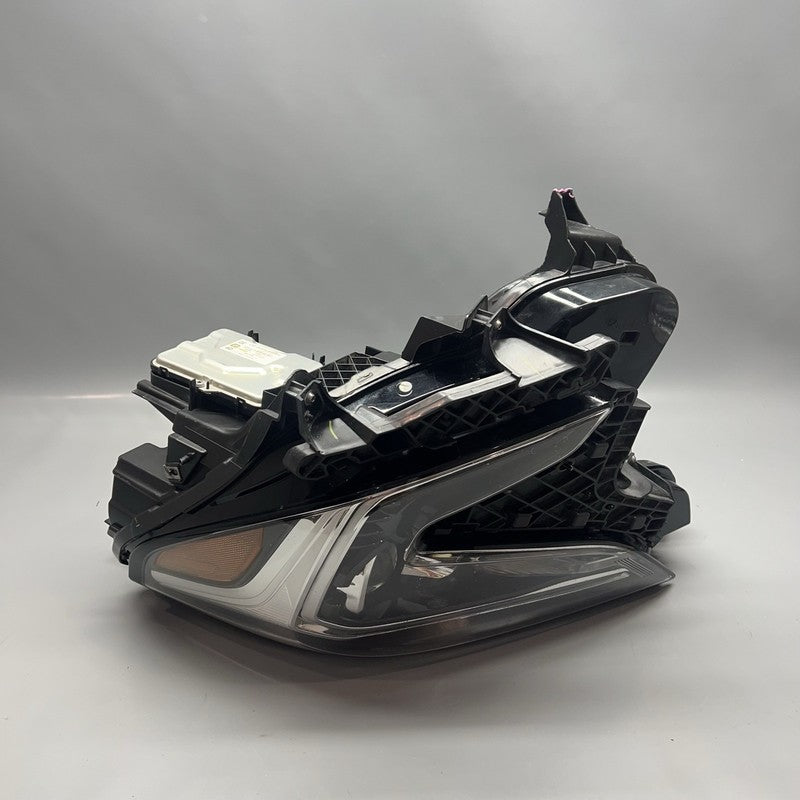 84664073 GMC TERRAIN HEADLIGHT LEFT DRIVER 2018 2019 2020 2021 XENON OEM 84664073