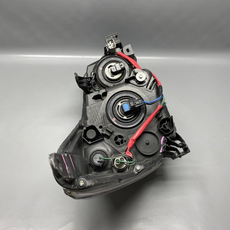 SUBARU FORESTER HEADLIGHT LEFT DRIVER 2014 2015 2016 HALOGEN OEM