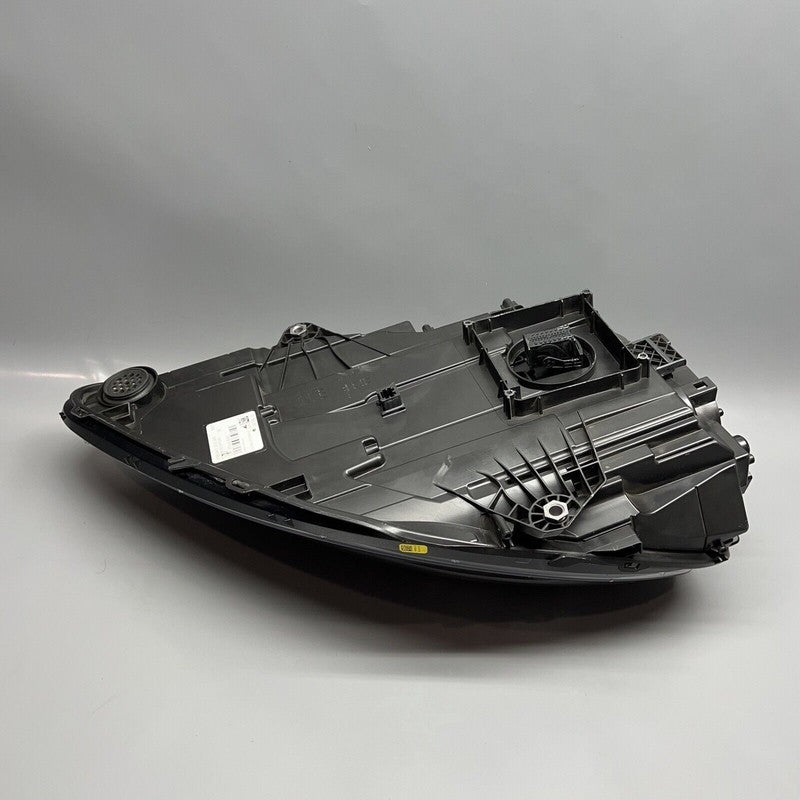 95B941010AR PORSCHE MACAN HEADLIGHT RIGHT PASSENGER 2019 2020 2021 FULL LED OEM 95B941010AR