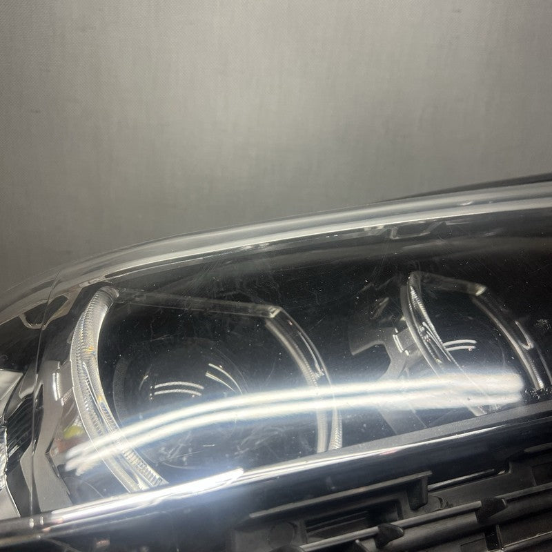 8499120 BMW 540 HEADLIGHT RIGHT PASSENGER 550 2018 2019 2020 OEM 8499120