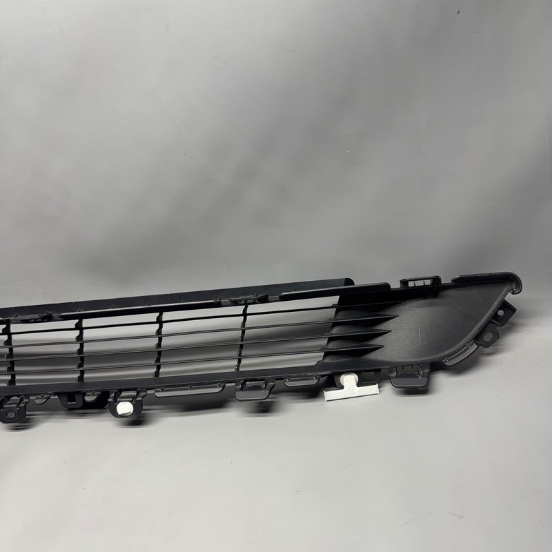TESLA MODEL Y GRILLE RIGHT CENTER LOWER 2020-2022 2023 2024 OEM 149375