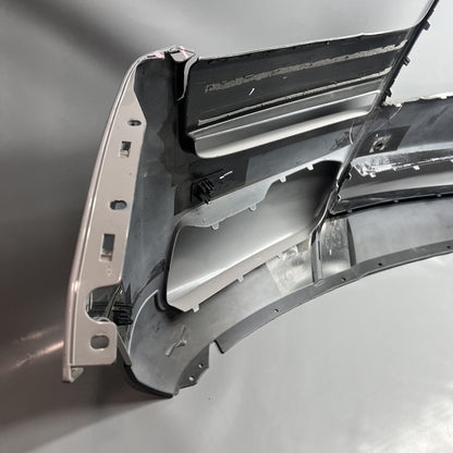 9464600-06 ROLLS ROYCE CULLINAN FRONT BUMPER 2019 2020 2021 2022 OEM 9464600-06 DAMAGED
