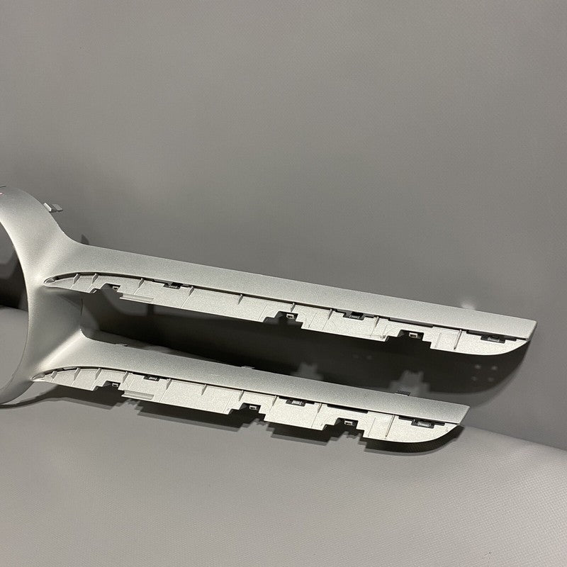 A2058880160 MERCEDES BENZ C300 FRONT GRILLE CENTER TRIM C400 A2058880160 2015 2016 2017 OEM
