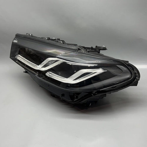 8082659-06 BMW 530 HEADLIGHT LEFT DRIVER 550 M5 LED 2021 2022 OEM 8082659-06