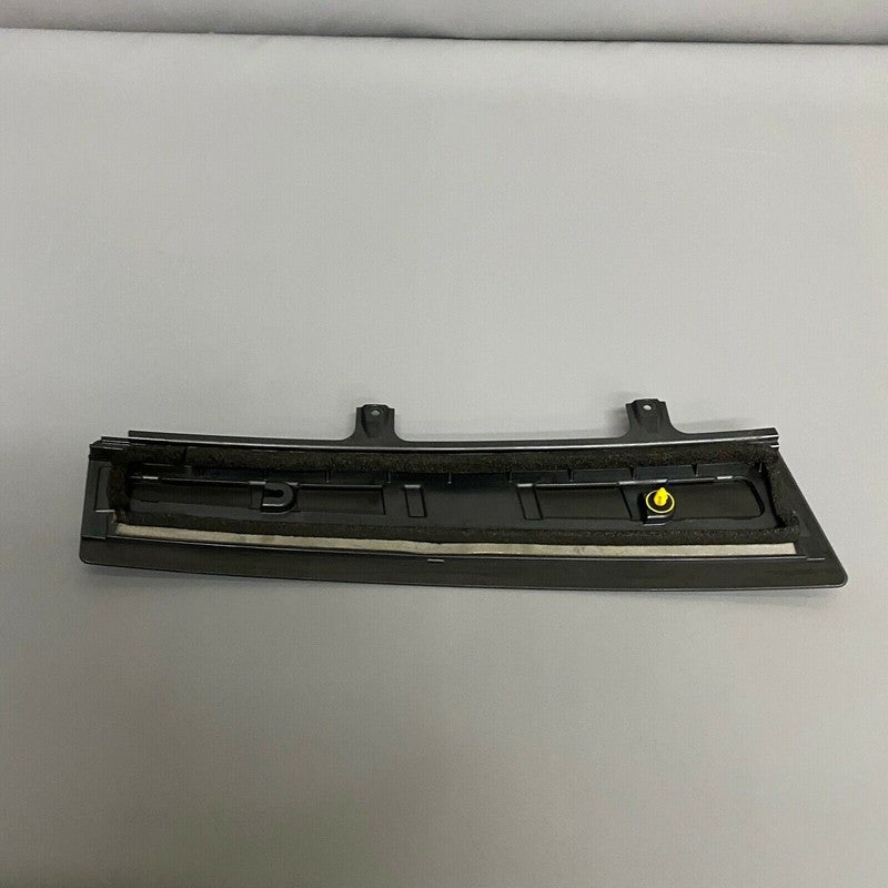 1040358-00-C TESLA MODEL X RIGHT PASSENGER B-PILLAR GLASS 2016 2017 2018 2019 2020 OEM