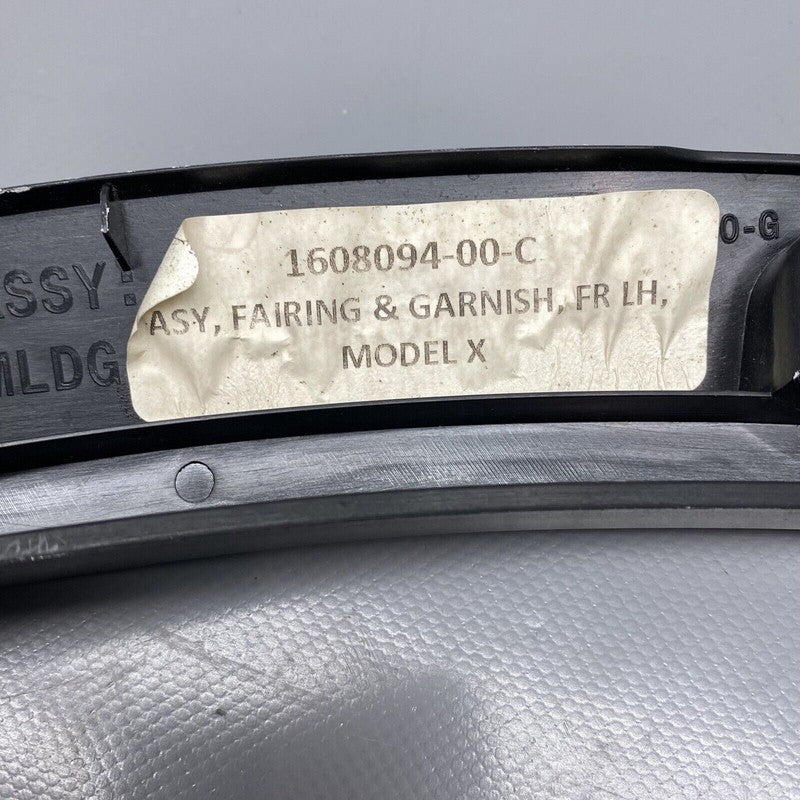1608094-00-C TESLA MODEL X FENDER GARNISH LEFT FRONT 2016 2017 2018 2019 2020 1608094-00-C 