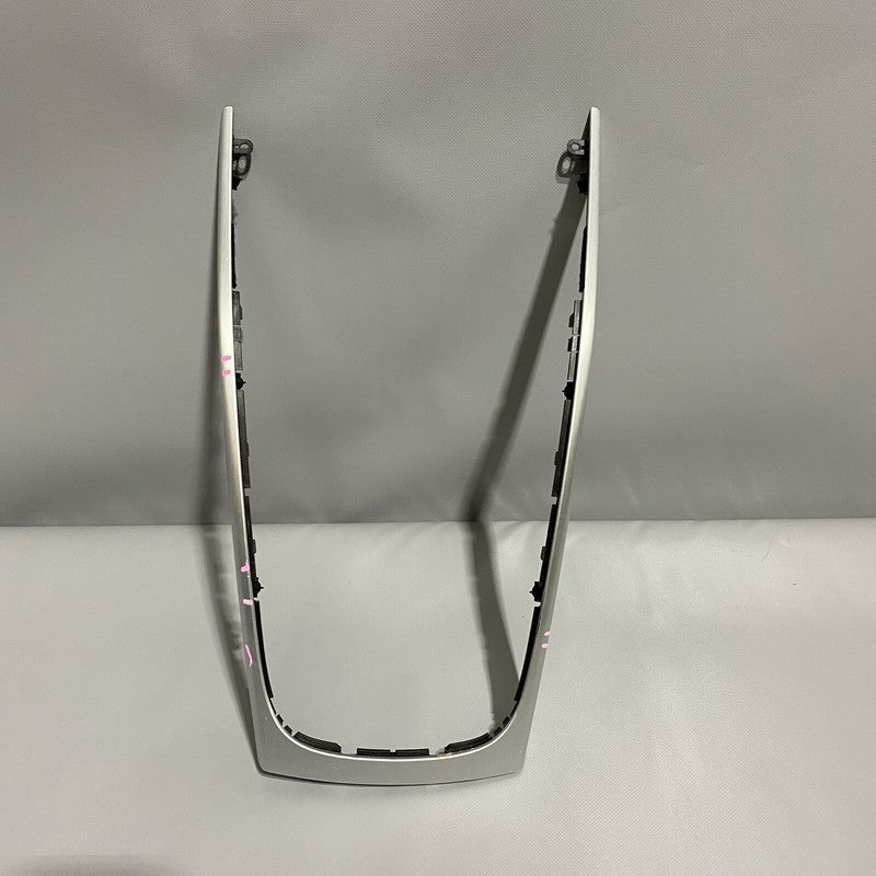 8K0863305 AUDI A4 A5 CONSOLE TRIM MOLDING FRAME 8K0863305 2013 2014 2015 2016 OEM