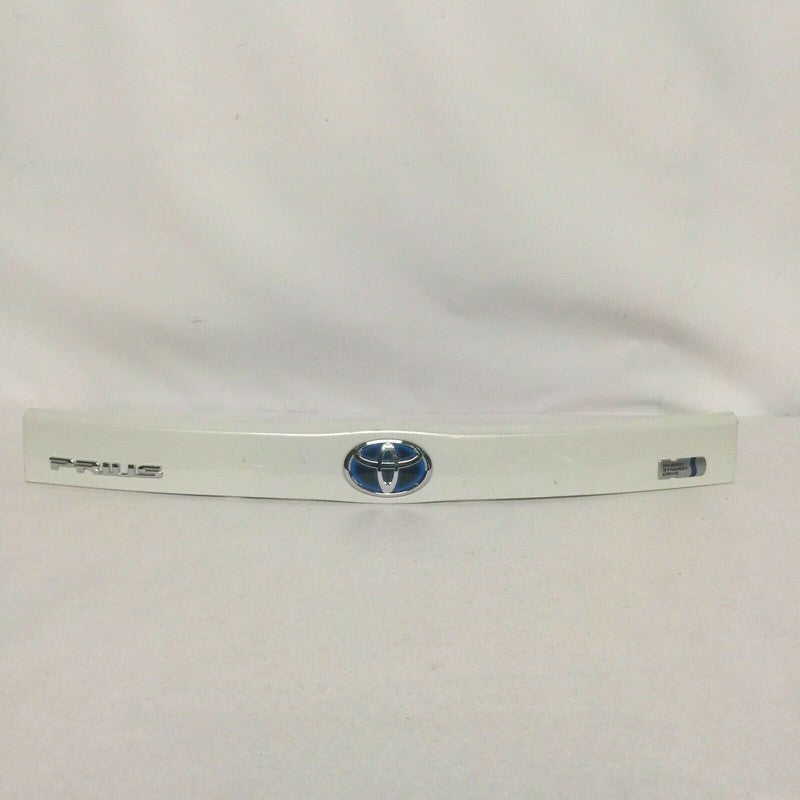 76801-47070 TOYOTA PRIUS TAILGATE HANDLE PANEL 2010 2011 2012 2013 2014 2015 OEM