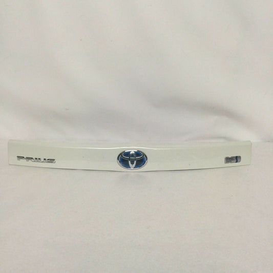 76801-47070 TOYOTA PRIUS TAILGATE HANDLE PANEL 2010 2011 2012 2013 2014 2015 OEM