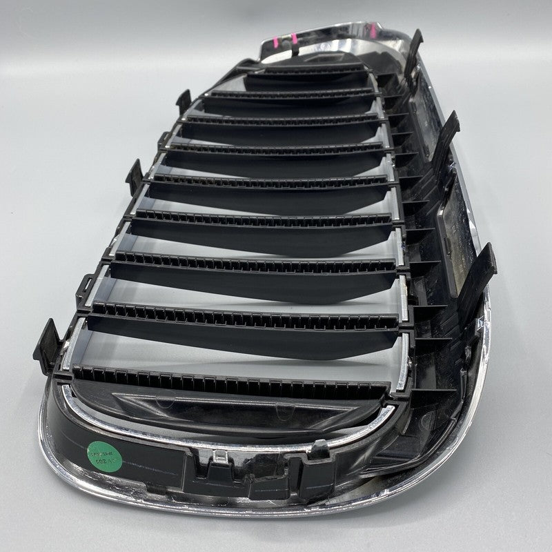 51137383519 BMW 530 GRILLE LEFT SIDE G30 540 CHROME 51137383519 OEM 2017 2018 2019 2020
