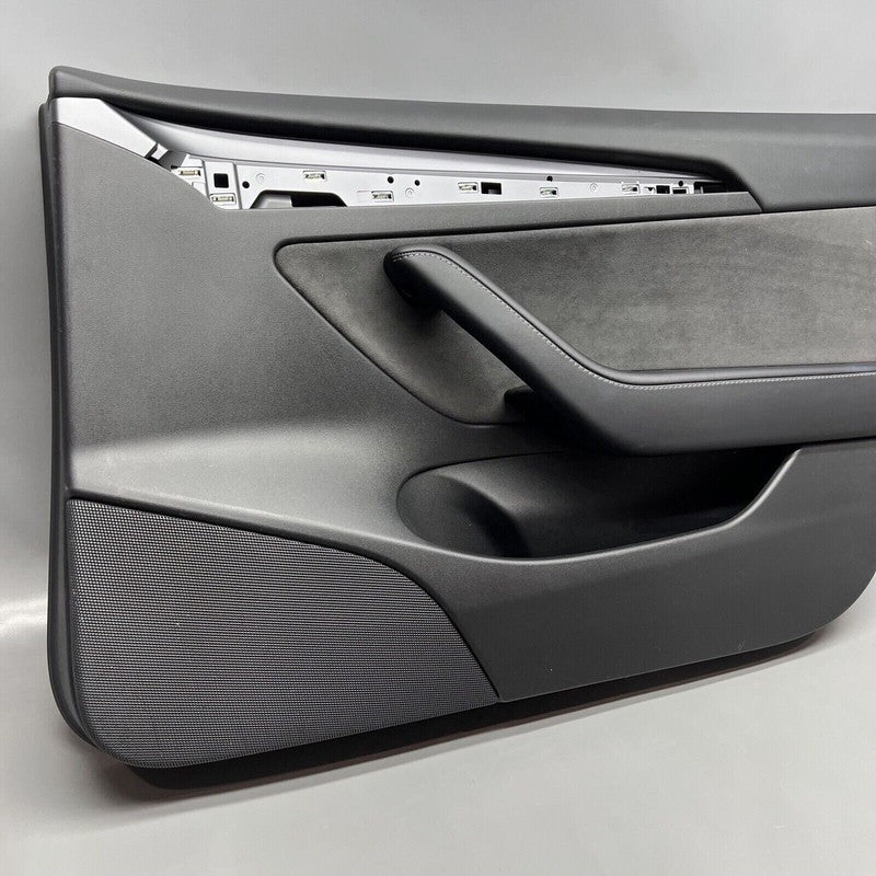 1588127-91-D TESLA MODEL 3 DOOR PANEL RIGHT FRONT 2021 2022 2023 OEM 1588127-91-D