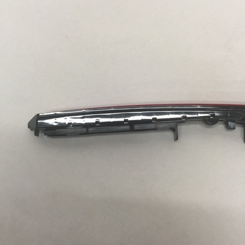 A1728200056 MERCEDES BENZ SLK350 BACK BRAKE LIGHT 2012 2013 2014 2015 OEM