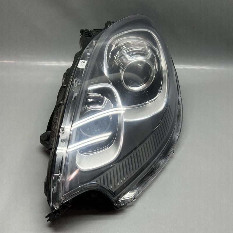 PORSCHE MACAN HEADLIGHT LEFT DRIVER BI-XENON 2015 2016 2017 OEM 95B941