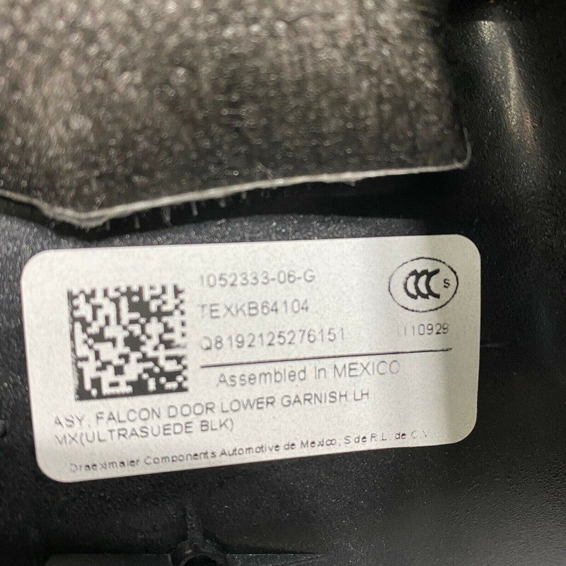 1052333-06-G TESLA MODEL X DOOR FALCON LOWER GARNISH LEFT 2016 2017 2018 2019 2020 OEM