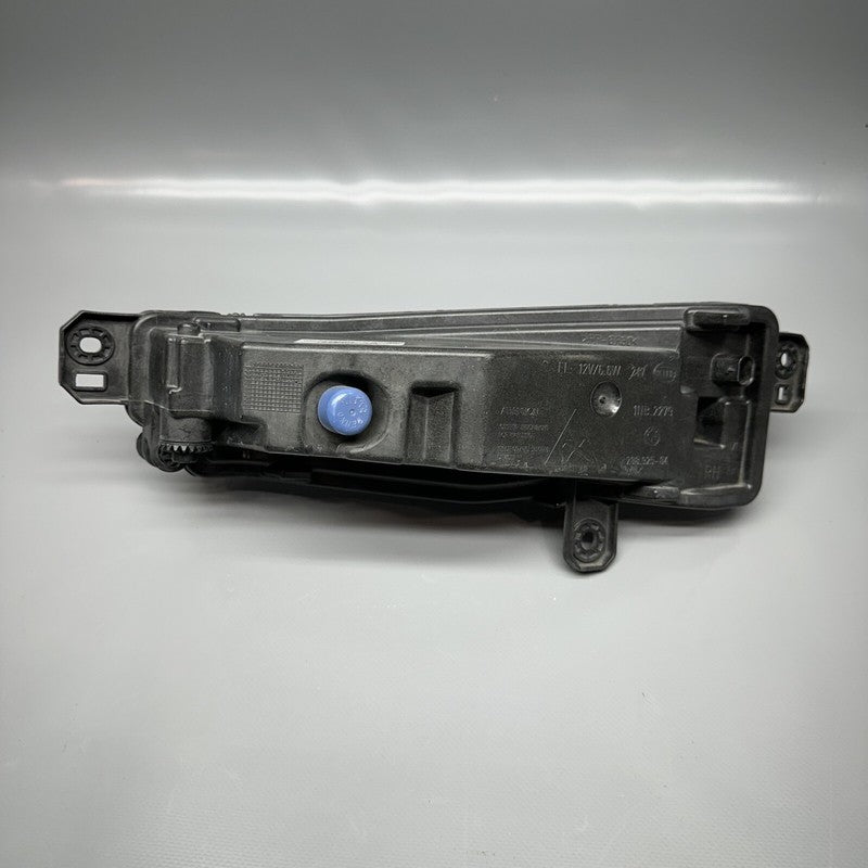 63177406366 BMW X5 M-SPORT FOG LIGHT RIGHT PASSENGER 2019 2020 2021 LED OEM 63177406366