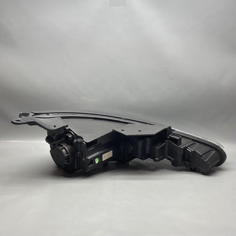 92101-F3 HYUNDAI ELANTRA HEADLIGHT LEFT DRIVER 92101-F3 HALOGEN 2019 2020 OEM