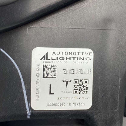 1077391-00-C TESLA MODEL 3 FOG LIGHT LEFT DRIVER 2017 2018 2019 2020 2021 2022 1077391-00-C