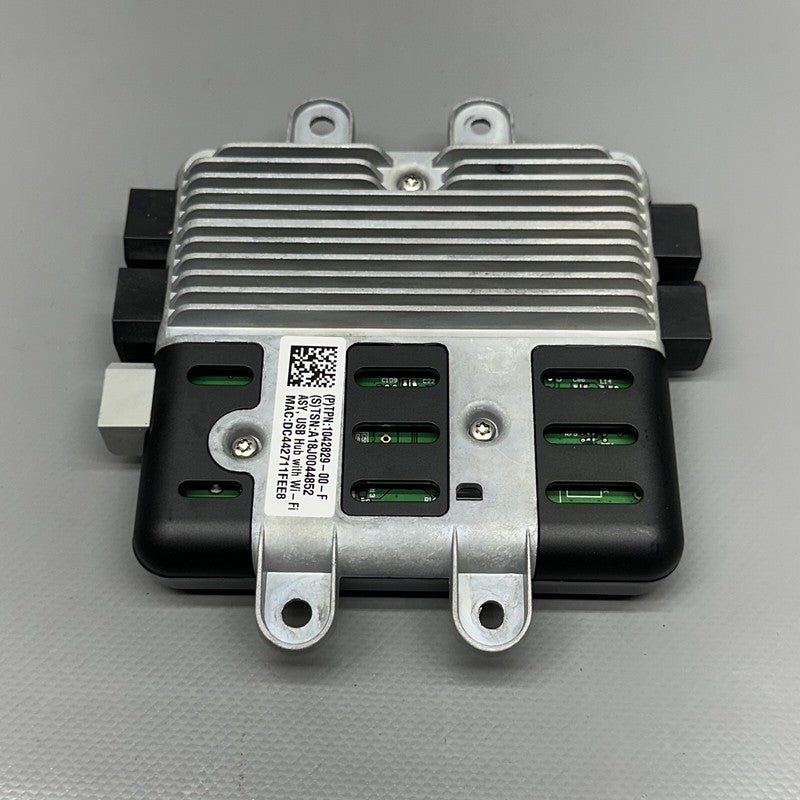 1042829-00-F TESLA MODEL X WI-FI USB CONTROL MODULE 2016 2017 2018 2019 2020 OEM 1042829-00-F