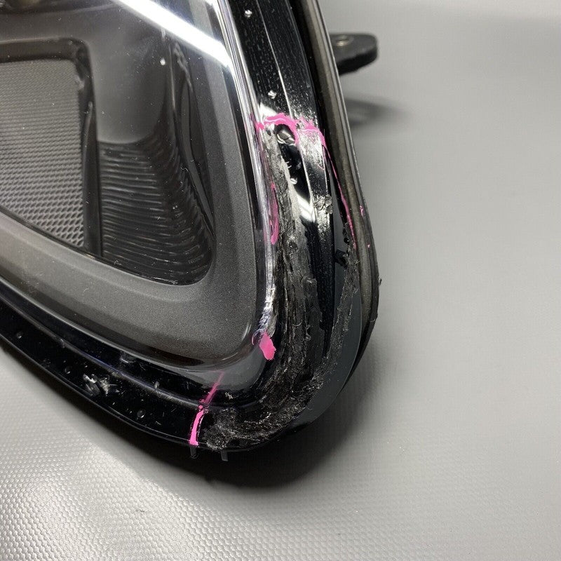 95B941010BD PORSCHE MACAN HEADLIGHT RIGHT SIDE 95B941010BD 2019 2020 2021 FULL LED DMG OEM