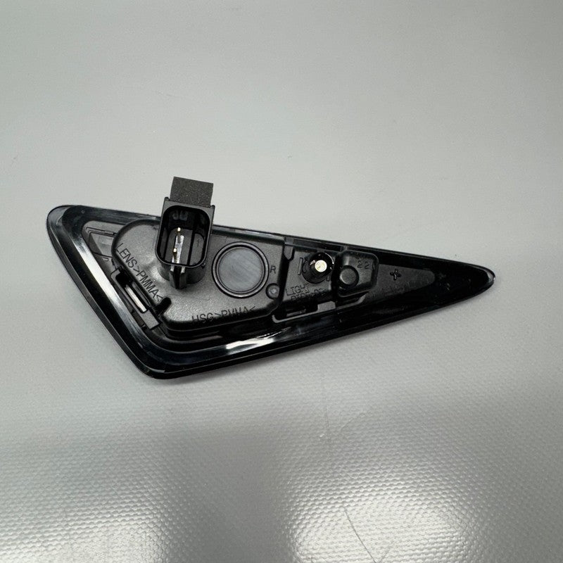 TESLA MODEL 3 Y FENDER CAMERA MARKER RIGHT 2018 2019 2020 2021 2022 OE