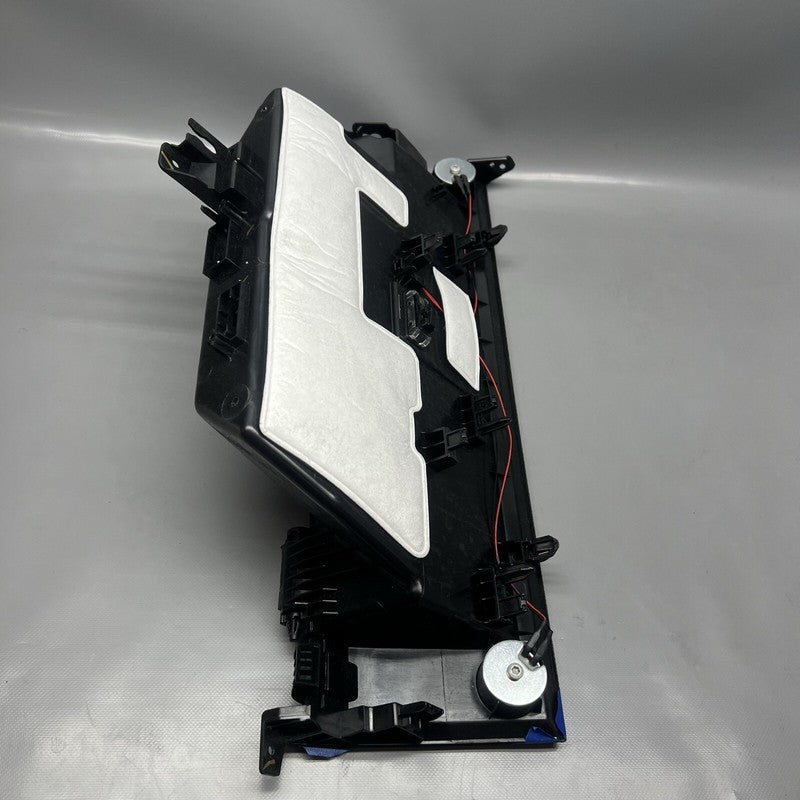 1935934-50-D TESLA MODEL Y BOX DASH STORGAE 2025 OEM 1935934-50-D