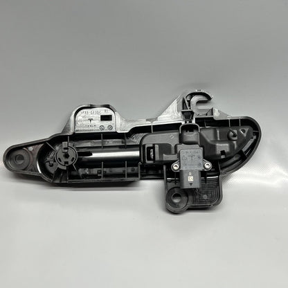 1528115-00-D TESLA MODEL Y DOOR HANDLE RIGHT PASSENGER 2020 2021 2022 2023 1528115-00-D OEM