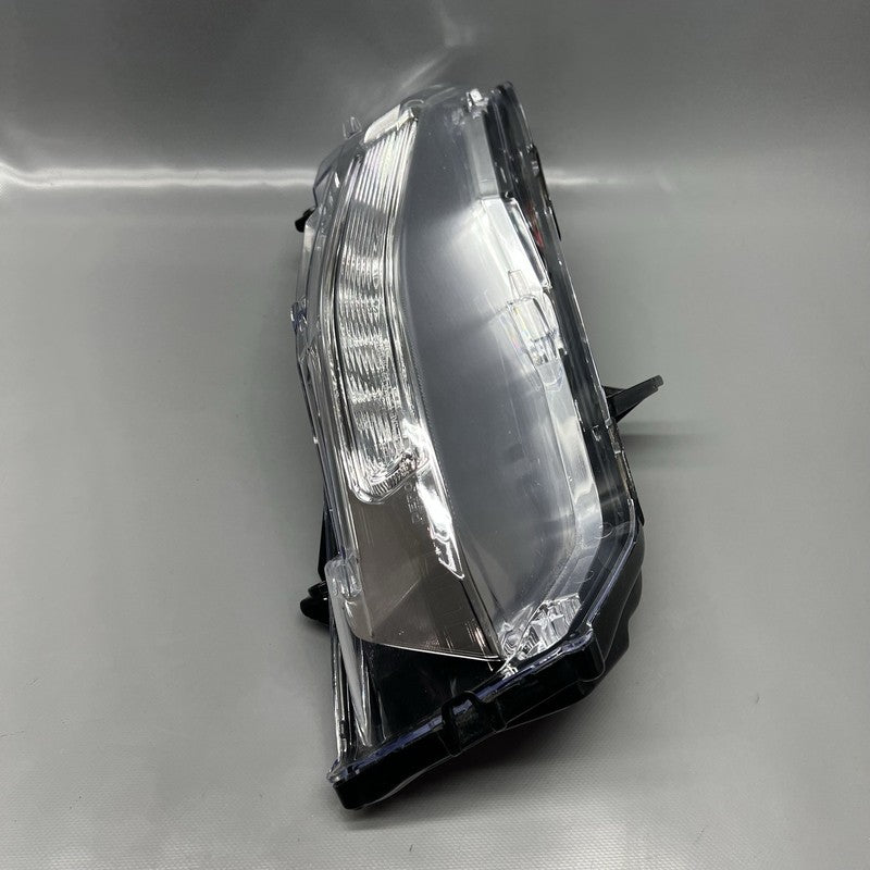 FORD MUSTANG FOG LIGHT RIGHT PASSENGER 2018 2019 2020 2021 2022 OEM