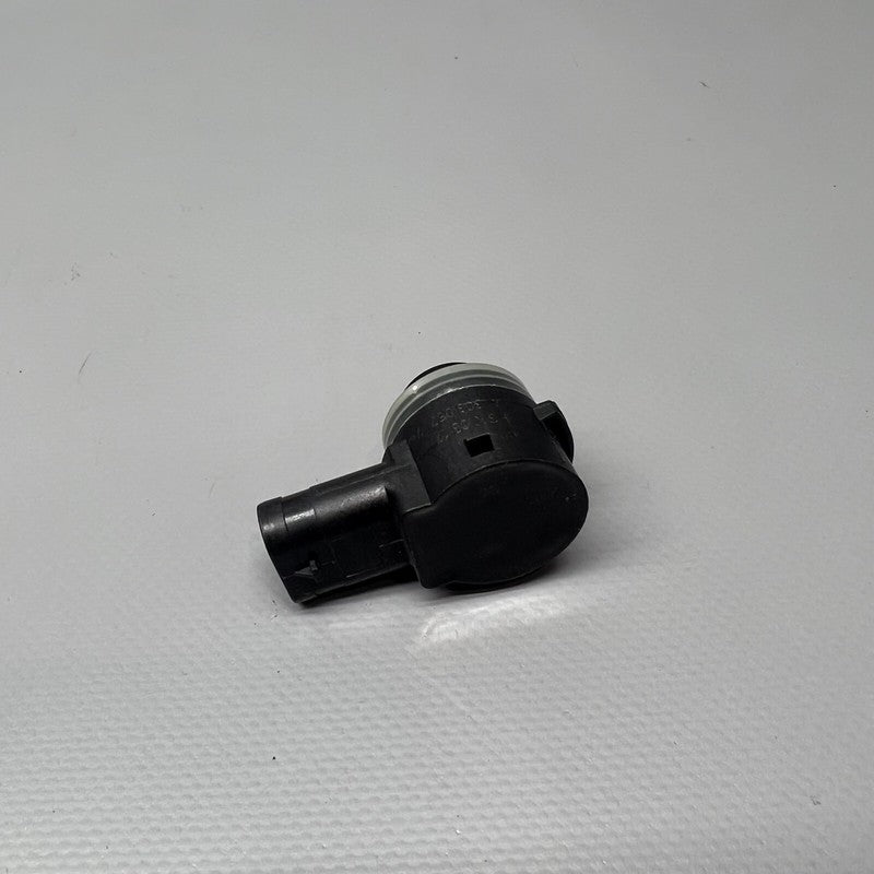 1055890-00-E TESLA MODEL X PARKING SENSOR 2016 2017 2018 2019 OEM 1055890-00-E