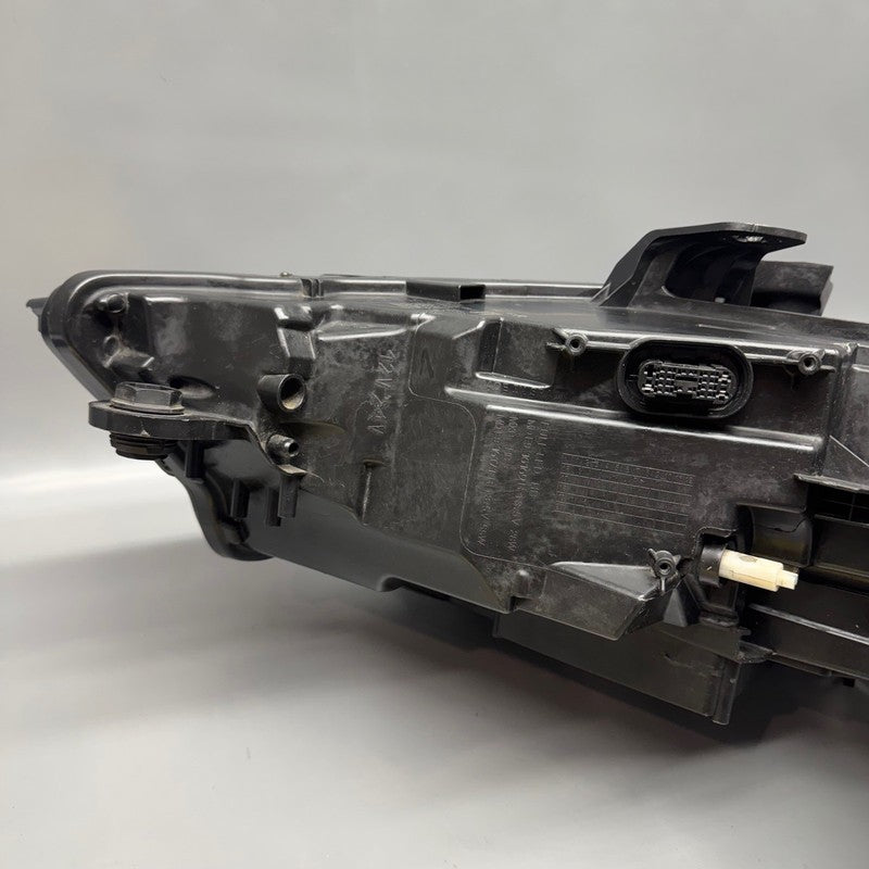 8V0941034E AUDI A3 S3 HEADLIGHT RIGHT PASSENGER 2017 2018 2019 XENON LED OEM 8V0941034E
