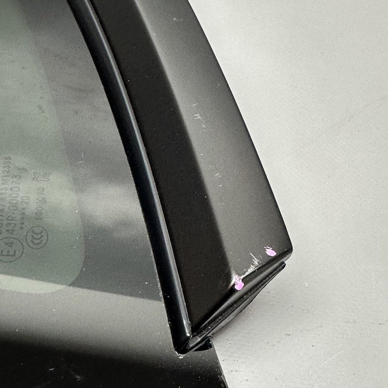 1495740-00-E TESLA MODEL Y QUARTER GLASS LEFT REAR 2020 2021 2022 2023 OEM 1495740-00-E