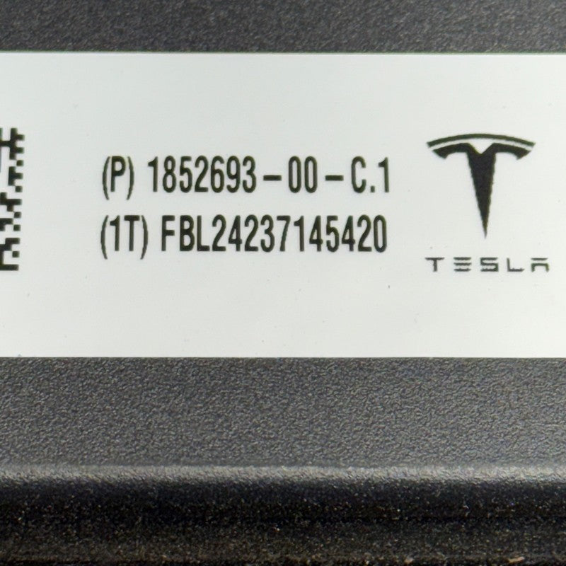TESLA CYBERTRUCK TRUNK BED SIDE WALL LEFT REAR 2024 2025 OEM 1852693-0