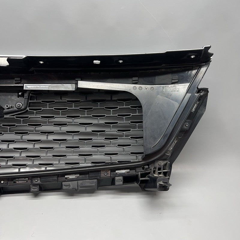 XT6 CADILLAC XT6 GRILLE UPPER 2020 2021 2022 2023 OEM 