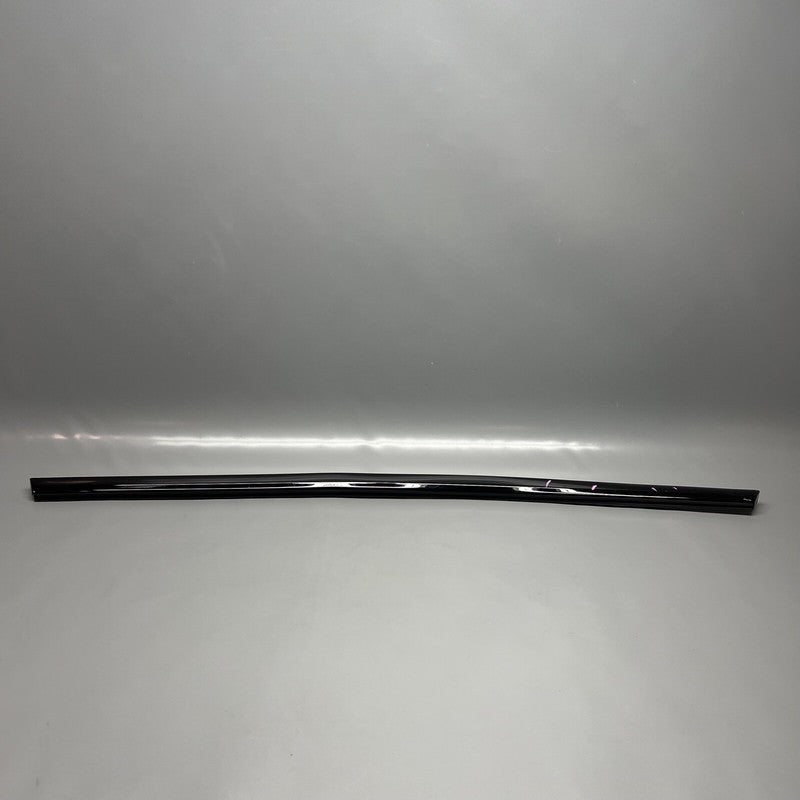 1600177 TESLA MODEL S OUTER BELT MOLDING RIGHT REAR 2021 22 2023 OEM 1600177