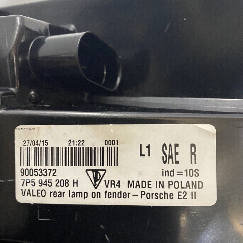 PORSCHE CAYENNE TAIL LIGHT RIGHT PASSENGER SIDE LED OEM 2015 2016 2017
