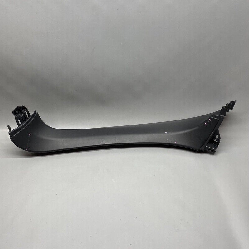 1037902-00-E TESLA MODEL X LIFTGATE TRIM RIGHT 2016 2017 2018 2019 2020 OEM 1037902-00-E